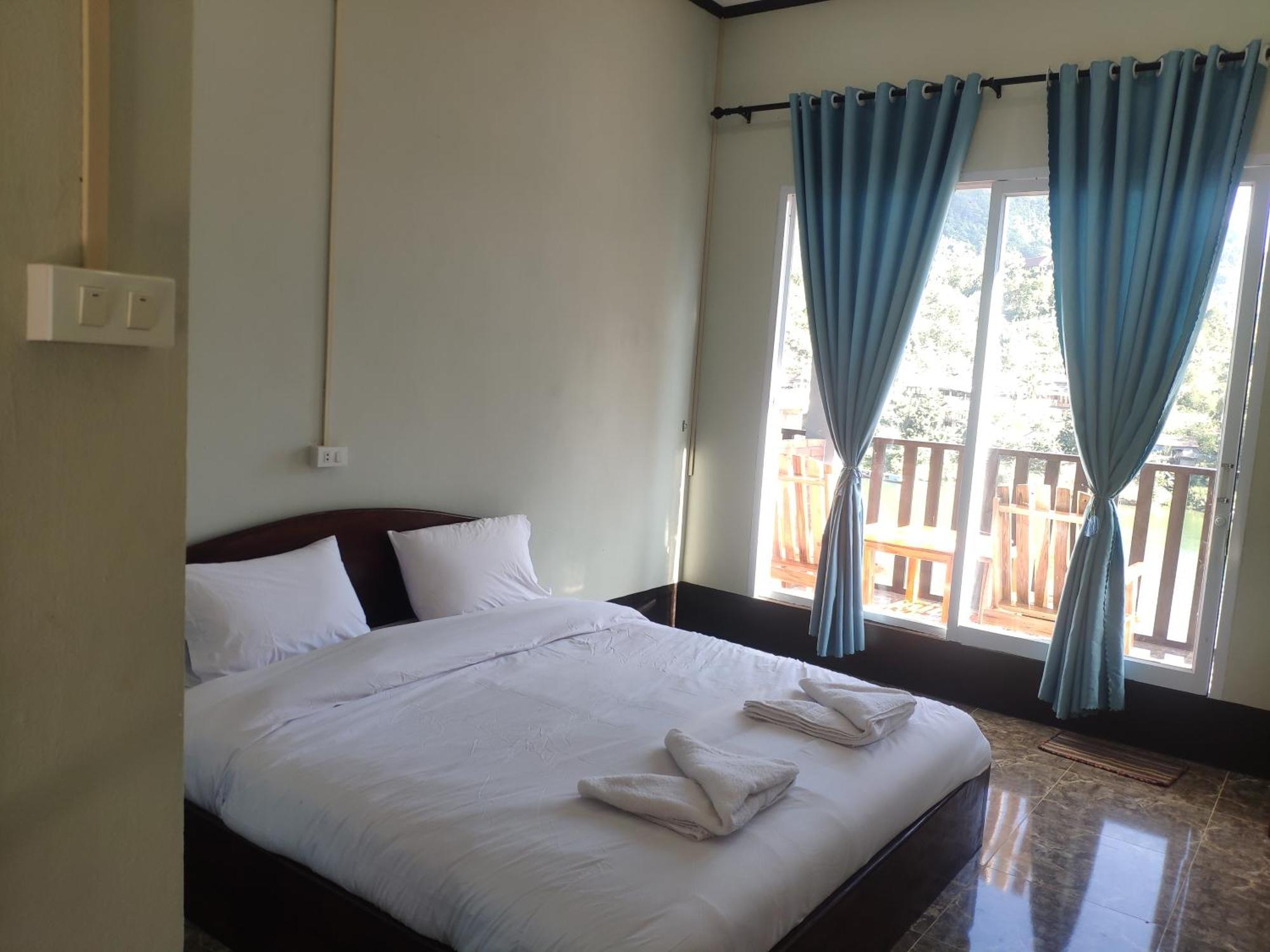 Arthith Guesthouse Nongkhiaw 객실 사진